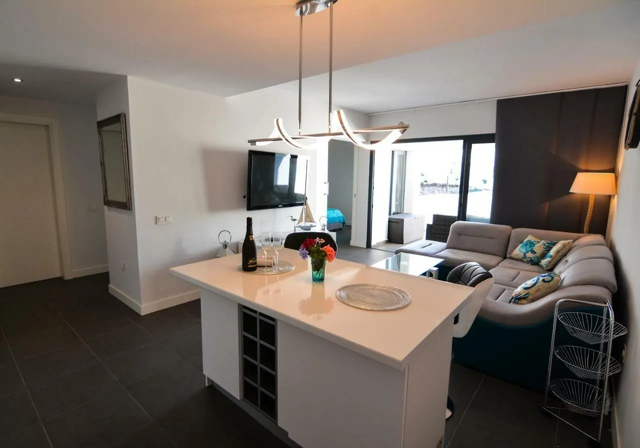 Casa Ana - Luxury Pool Apartment At Casilla De Costa Villaverde